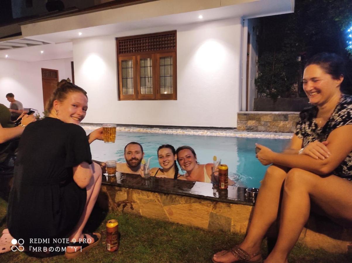 Bed and Breakfast Suriya Arana Negombo Zewnętrze zdjęcie