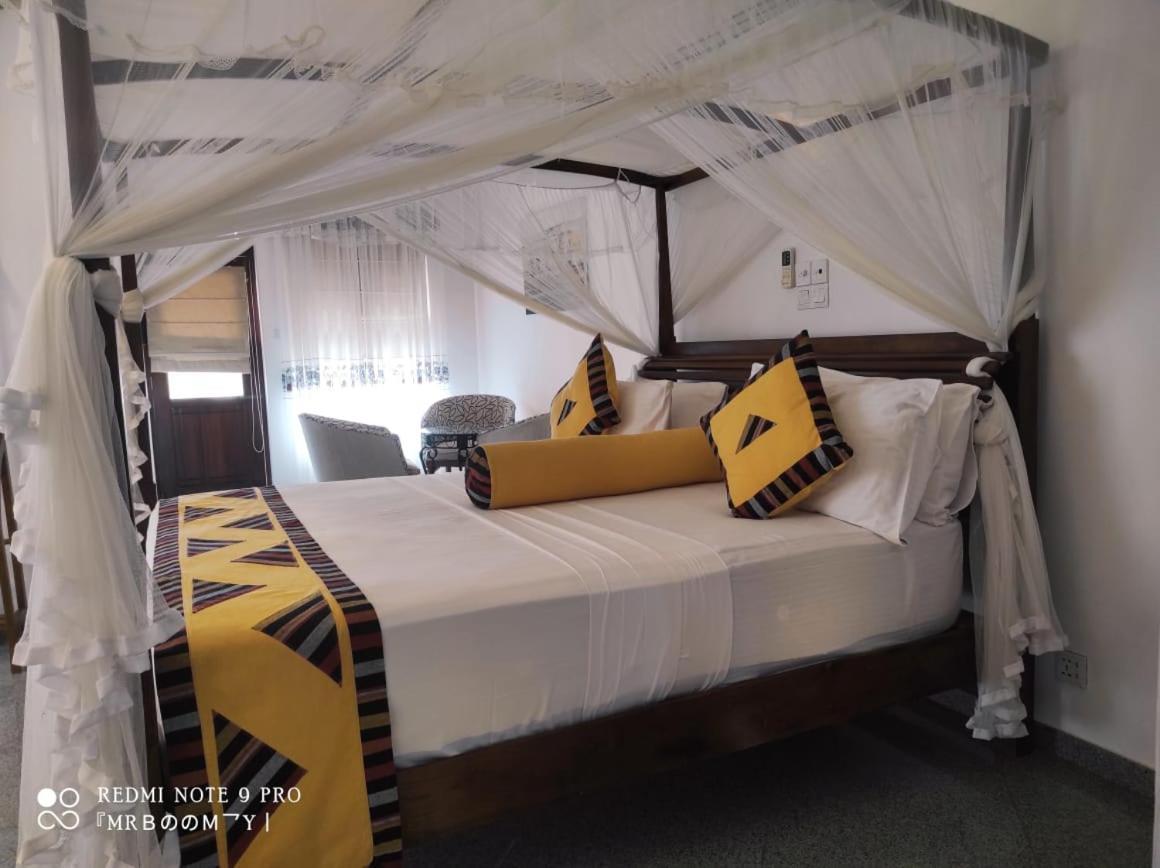 Bed and Breakfast Suriya Arana Negombo Zewnętrze zdjęcie