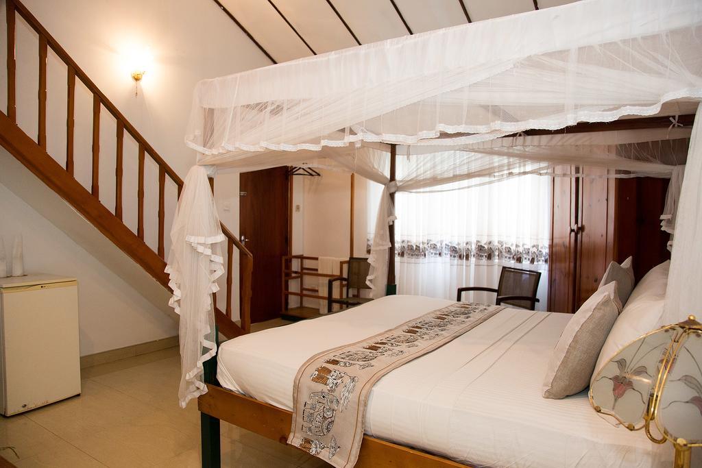 Bed and Breakfast Suriya Arana Negombo Zewnętrze zdjęcie