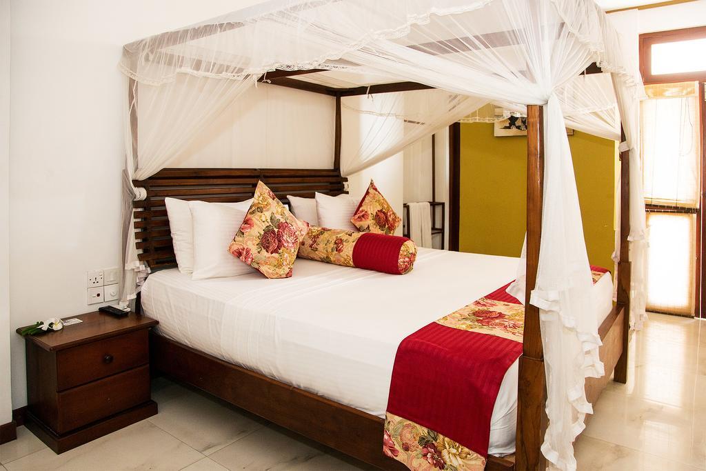 Bed and Breakfast Suriya Arana Negombo Zewnętrze zdjęcie