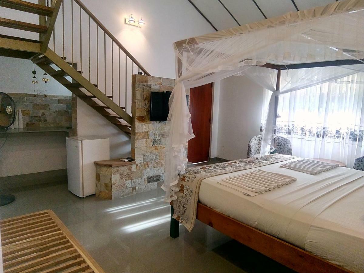 Bed and Breakfast Suriya Arana Negombo Zewnętrze zdjęcie